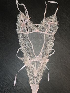Victoria's Secret Pale Pink Lace Sheer Chemise Teddy